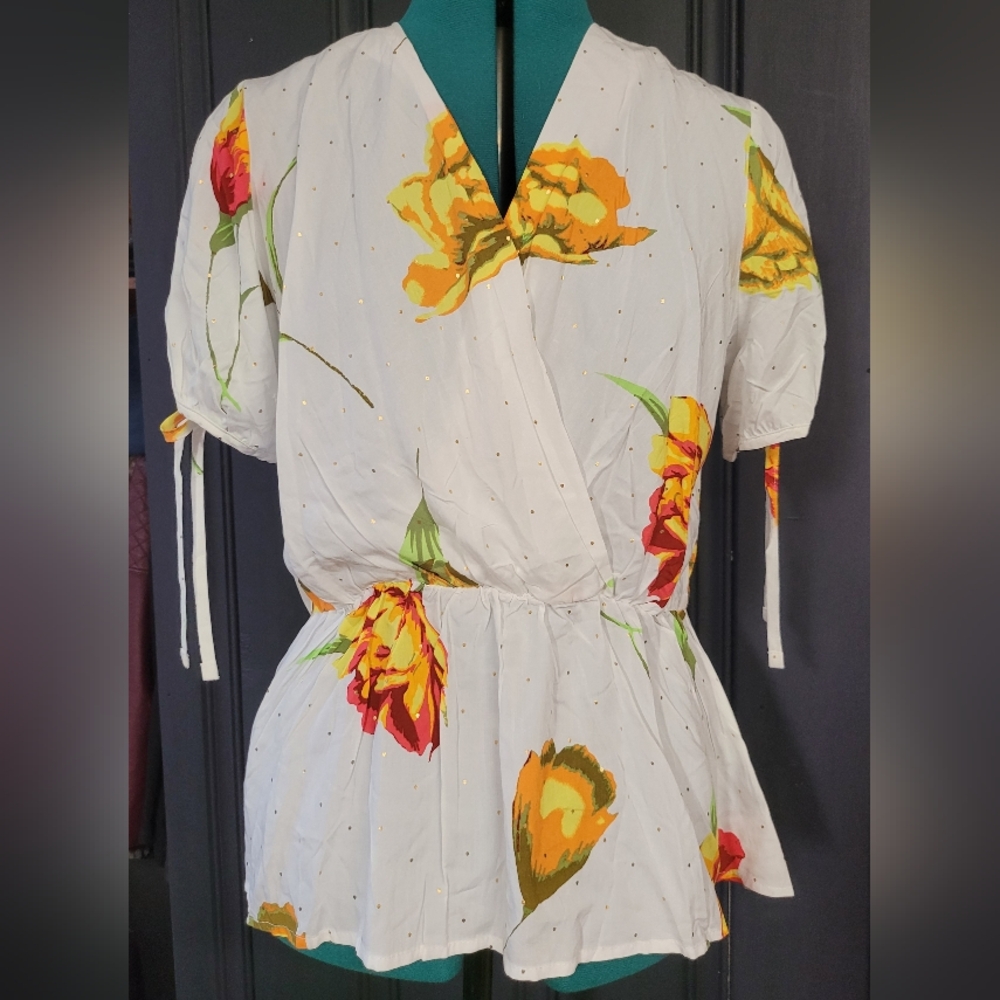 Floral Metallic Gold Dot Shirt